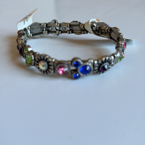 Disney World Mickey Mouse Stretch Bracelet - Picture 6 of 6
